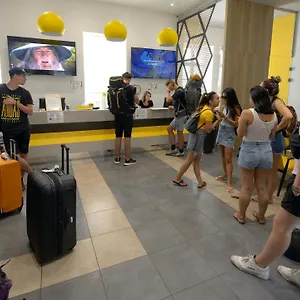 The Hive Party المجر