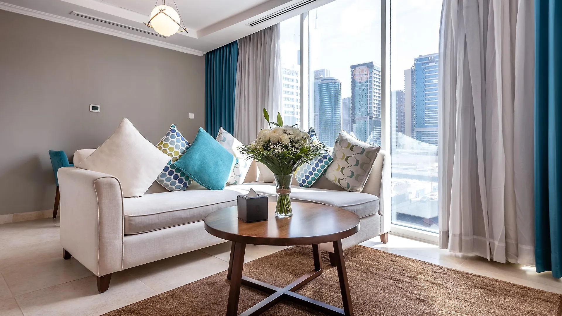Jannah Place Dubai Marina 4*,