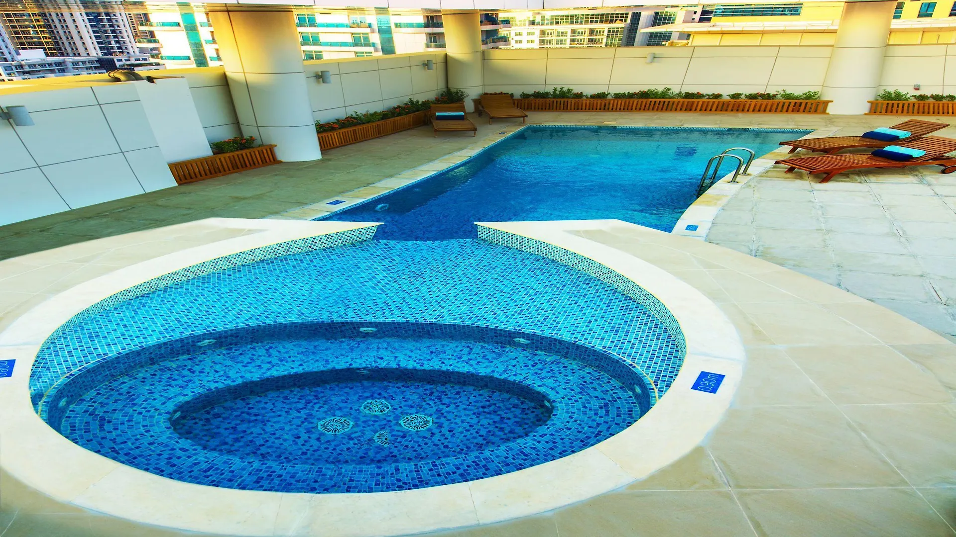 Jannah Place Dubai Marina 4*,